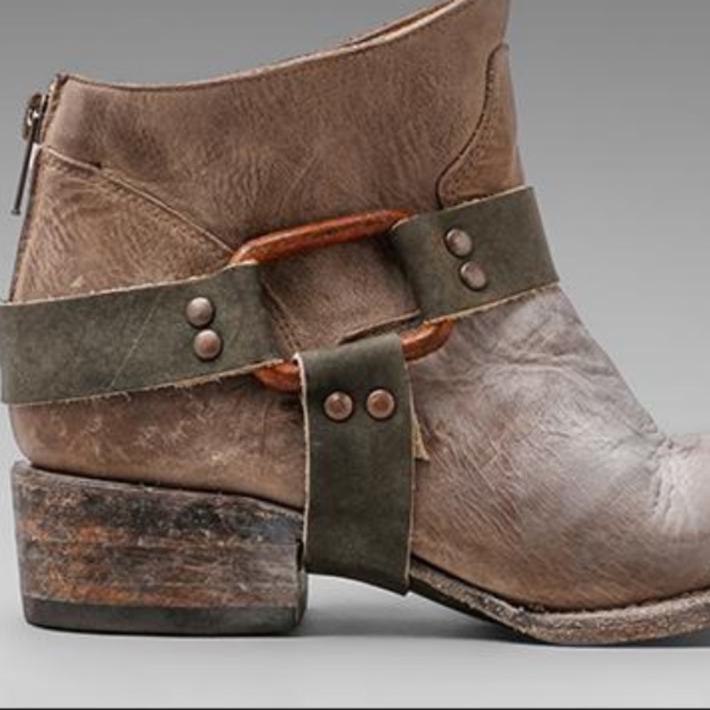 SOLD Freebird by Steven Phlow Phoenix Low Boots - Picture 6 of 16